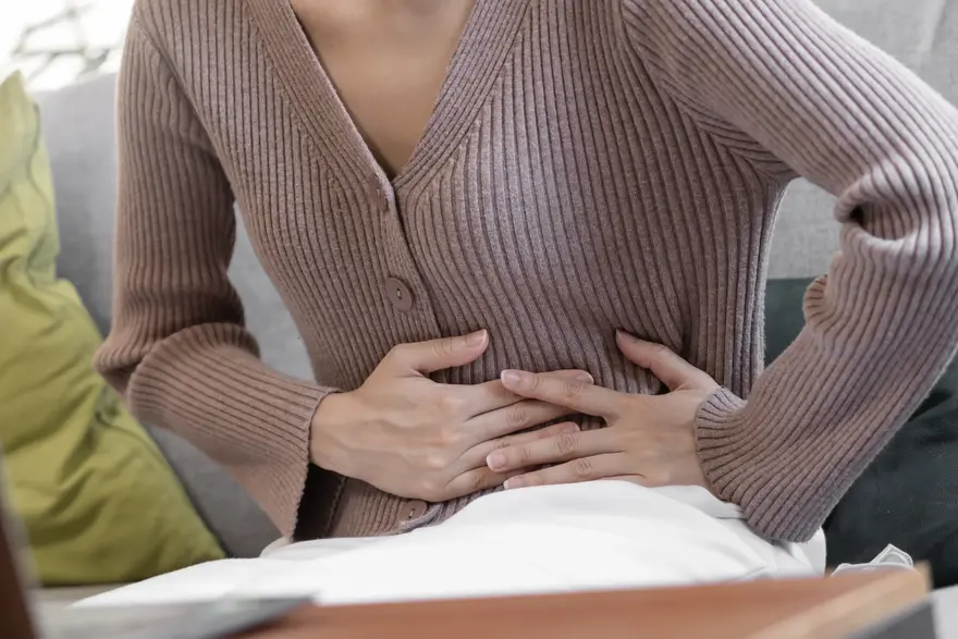 Symptoms, causes, and treatment of amebiasis infection