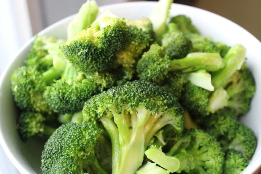 12 Broccoli Benefits for Health: Nutrition & Wellness Guide