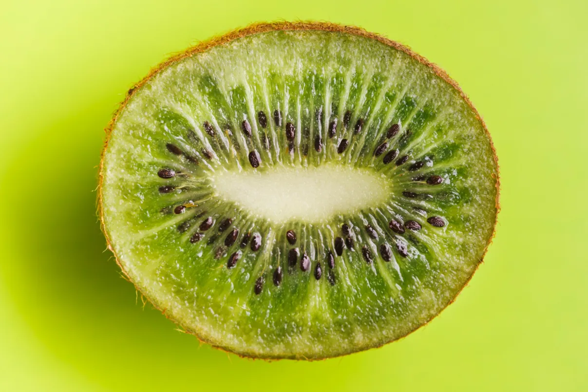 Nutrition chart of kiwi